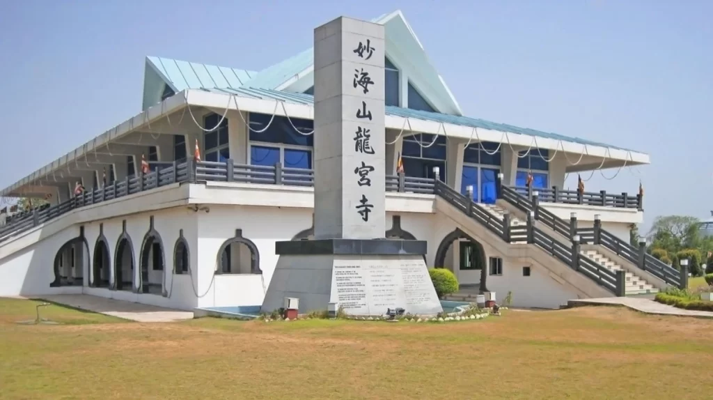 A place of Buddhist pilgrimage known as dragon place. Sometimes also known as lotus temple.