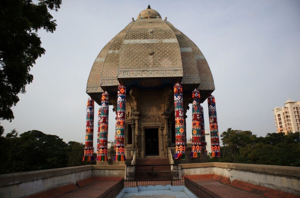 Valluvar Kottam 