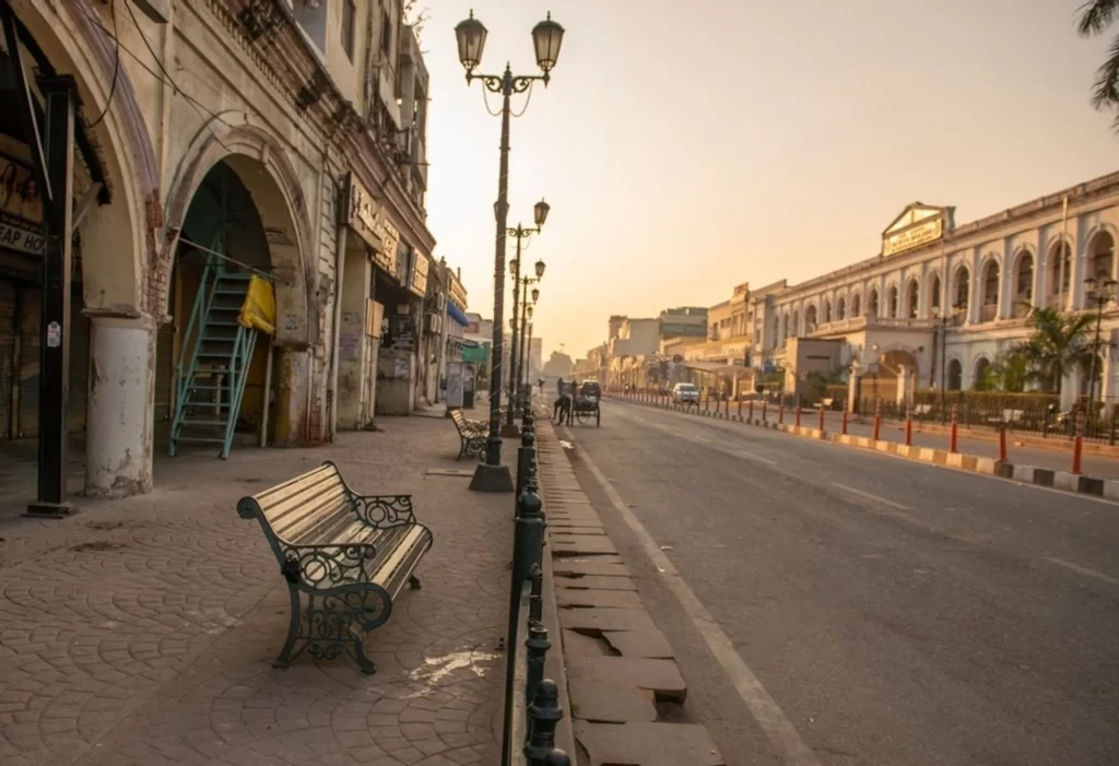 empty banch In early morning deserted street at Hazratganj, downtown and the main shopping centre of Lucknow.